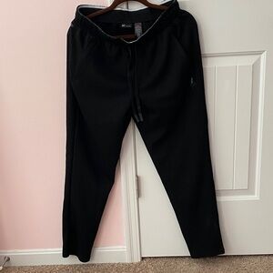 Men’s Spyder Active sweatpants.